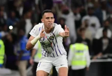 بالهاتريك.. رحيمي يقود العين للقمة في الدوري الإماراتي
