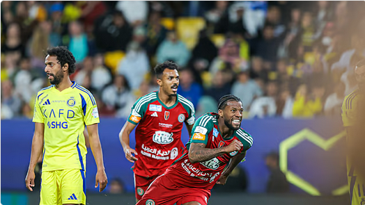 الاتفاق يتغلب على النصر ويبعده عن المنافسة على لقب الدوري السعودي